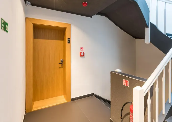 Tcz Wozna Lägenhetshotell *