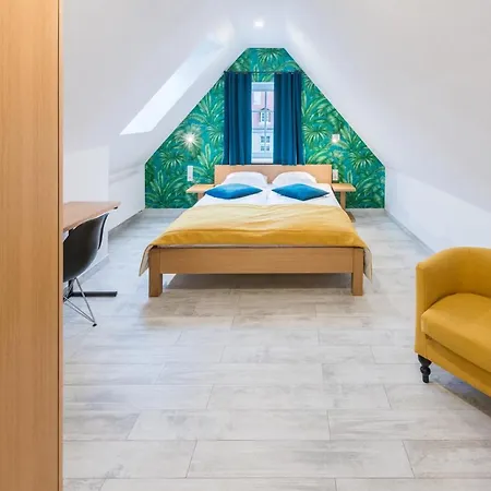 Aparthotel Tcz Wozna *