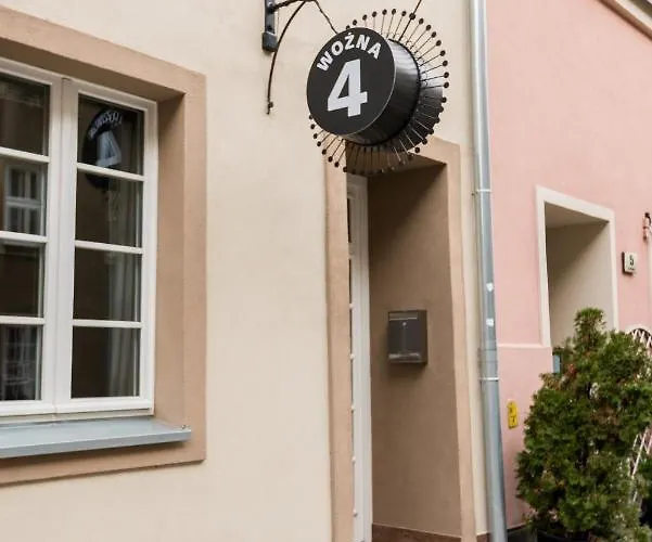 Aparthotel Tcz Wozna *